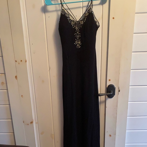 Formal/Prom Dress - Picture 3 of 6